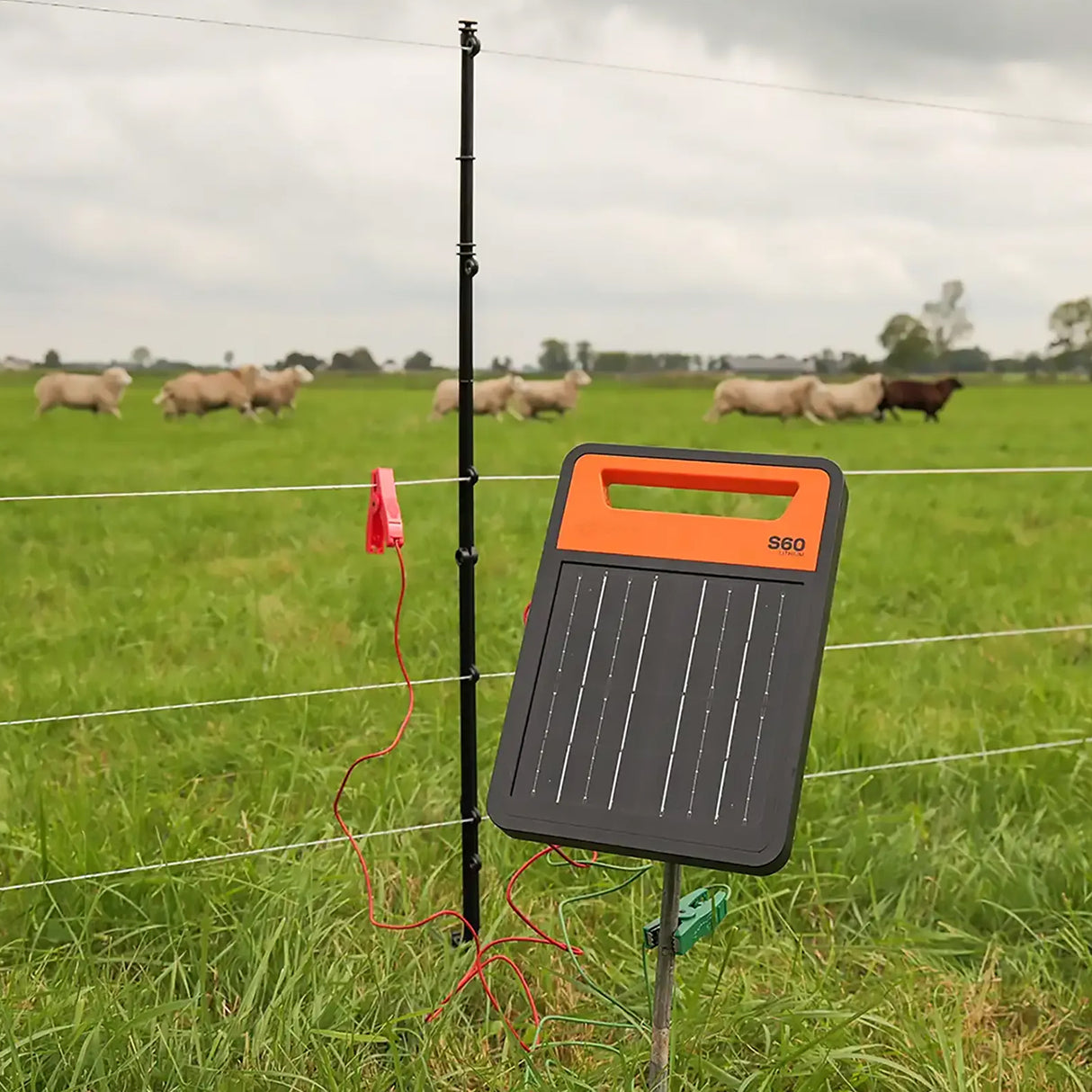 Gallagher S60li Solar Electric Fence Energizer With Lithium Battery