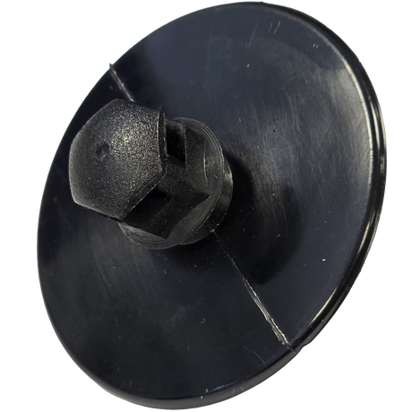 Sprayer for flush plate