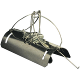 Mole trap with tunnel 